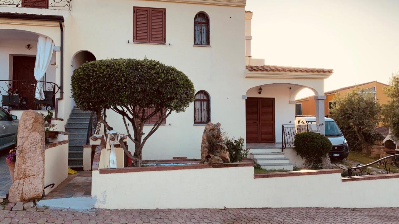 Casa Vacanza Tanaunella Villa Budoni Bagian luar foto