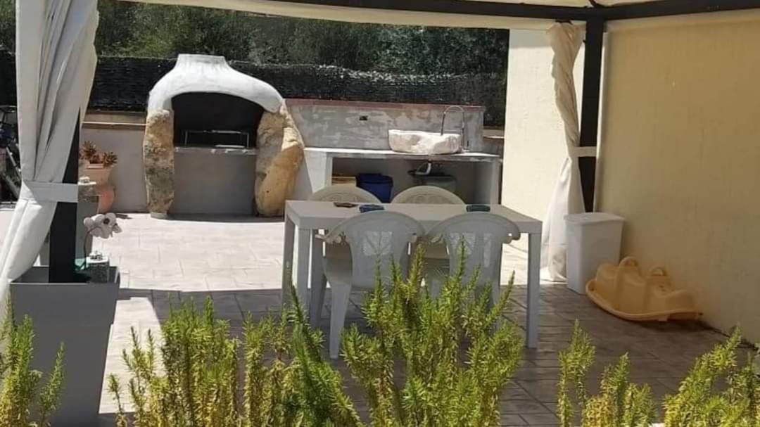 Casa Vacanza Tanaunella Villa Budoni Bagian luar foto