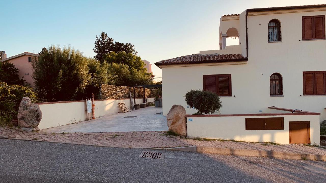 Casa Vacanza Tanaunella Villa Budoni Bagian luar foto