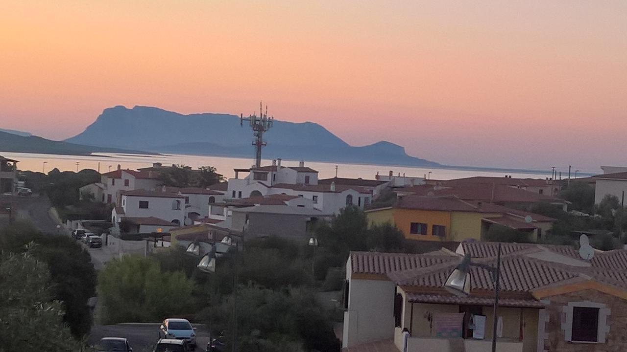 Casa Vacanza Tanaunella Villa Budoni Bagian luar foto